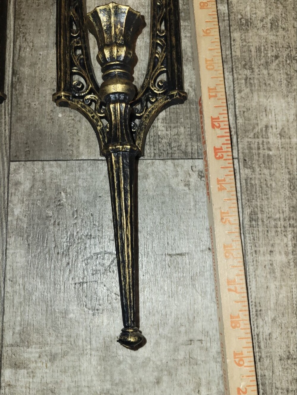 Homco Vintage Ornate Wall Candle Stick Sconces - Pair - Picture 8 of 9